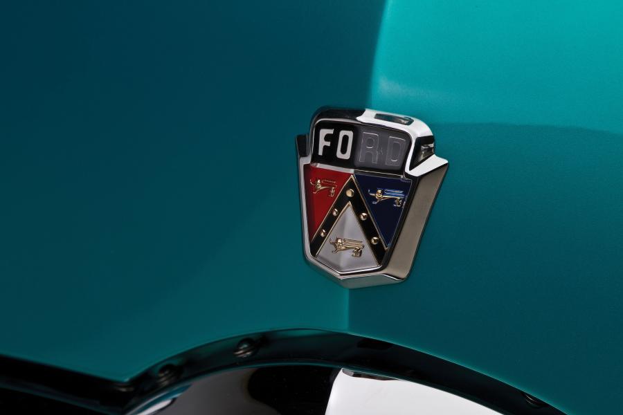  Ford Custom Station Wagon The WOODN8R 1950 года  (фото 13 из 25)
